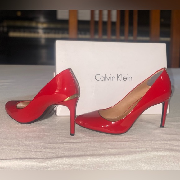 Calvin Klein Lipstick Red Heels - Picture 2 of 5
